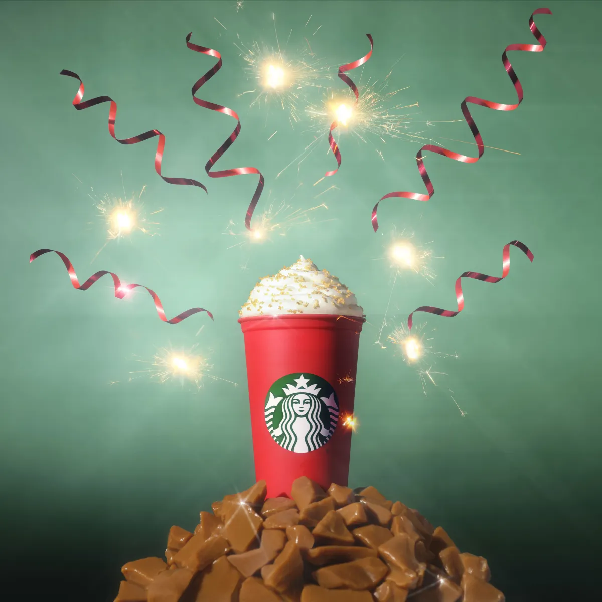 20220622_CL_Starbucks Holiday_22_02_TOFFEE NUT LATTE_F4_1_1.jpg
